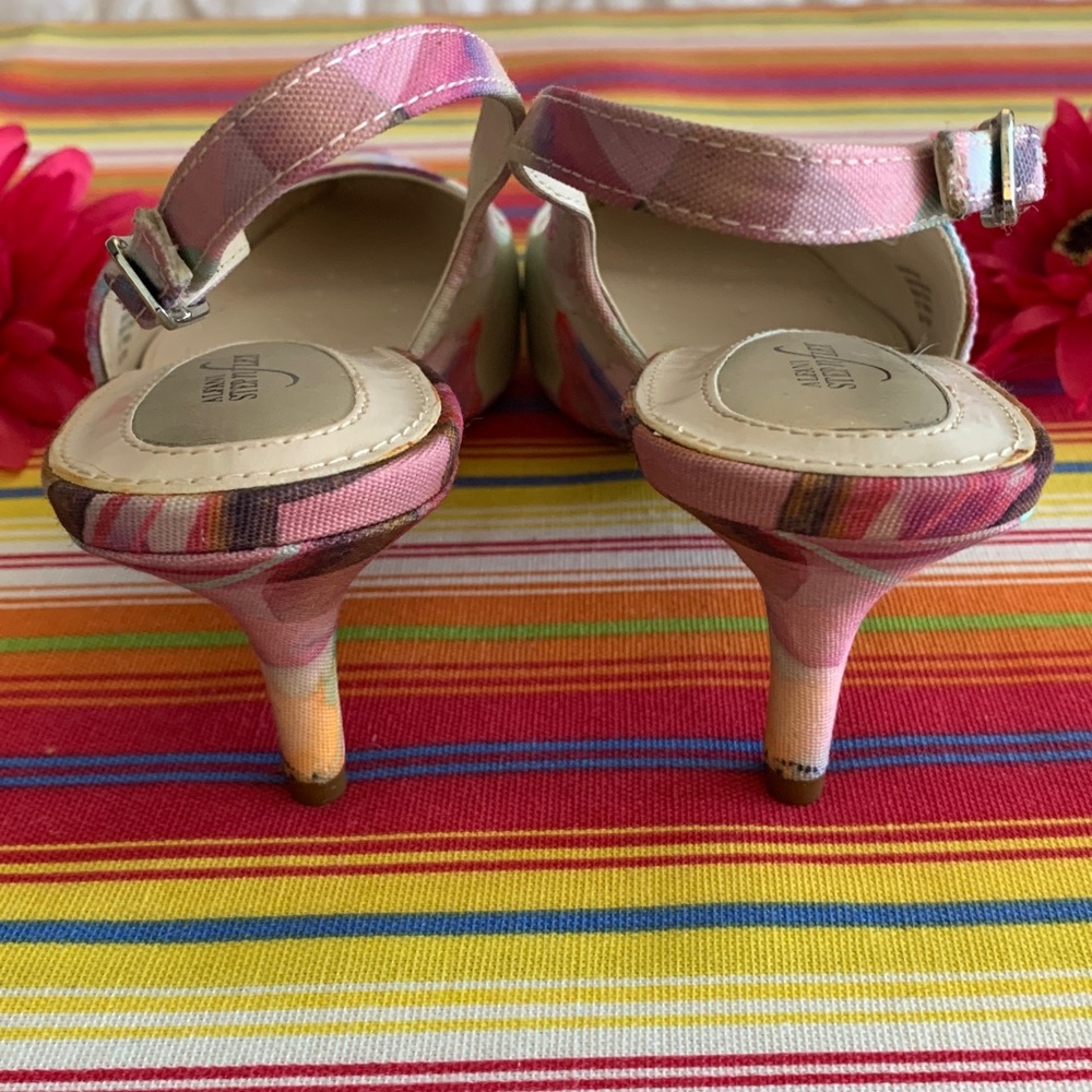Alfani Floral Slingbacks Size 8 - Picture 7 of 8
